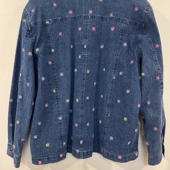 Alfred Dunner Blue Jean Jacket with Floral Embroidery - Picture 5 of 8